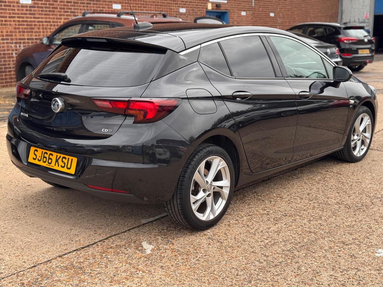 Used Vauxhall Astra 2016 for sale - 76318691: Photo 8