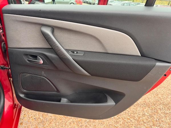 Used Citroen C4 Grand Picasso 2016 for sale - 76248833: Photo 25
