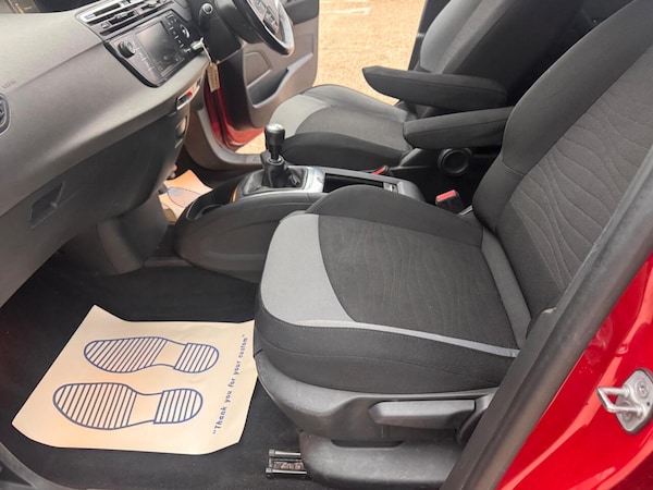 Used Citroen C4 Grand Picasso 2016 for sale - 76248833: Photo 27