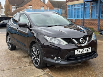Used Nissan Qashqai 2016 for sale - 78549803: Photo