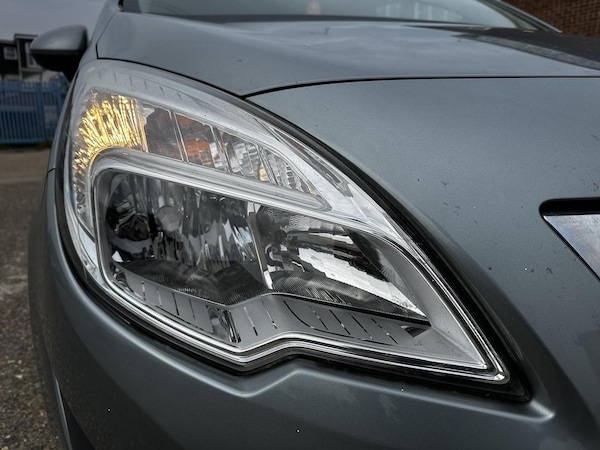 Used Vauxhall Meriva 2011 for sale - 75378977: Photo 43