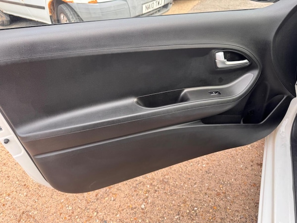 Used Kia Picanto 2014 for sale - 76318693: Photo 37
