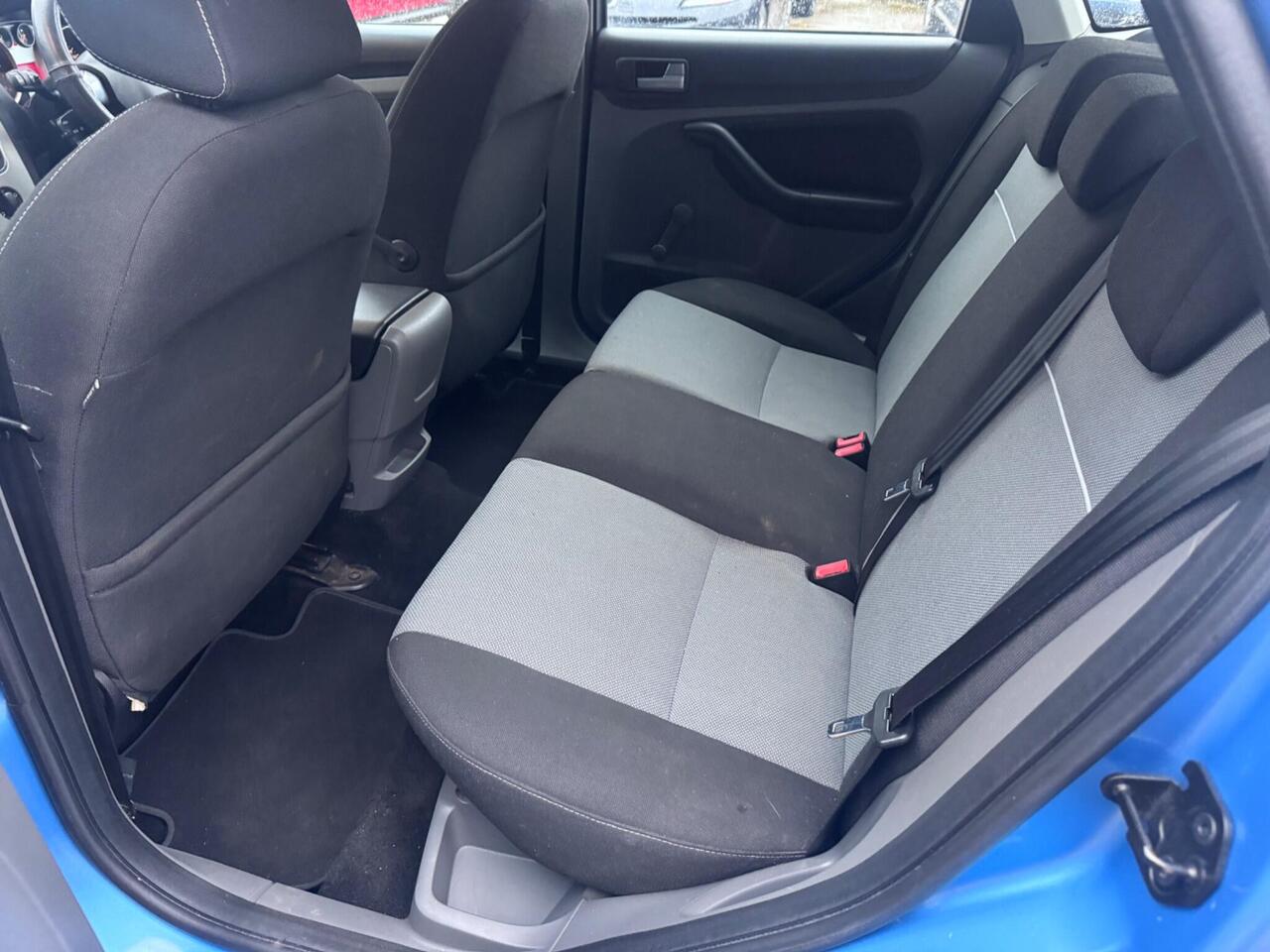 Used Ford Focus 2010 for sale - 78011768: Photo 20