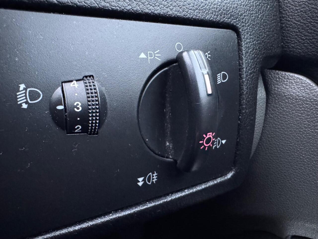 Used Ford Focus 2010 for sale - 78011768: Photo 36