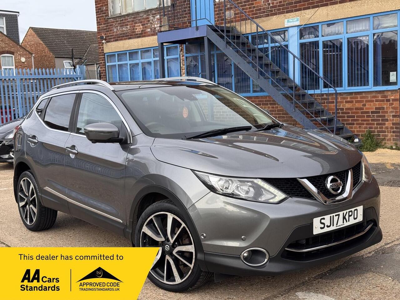Used Nissan Qashqai 2017 for sale - 76318695: Photo 1