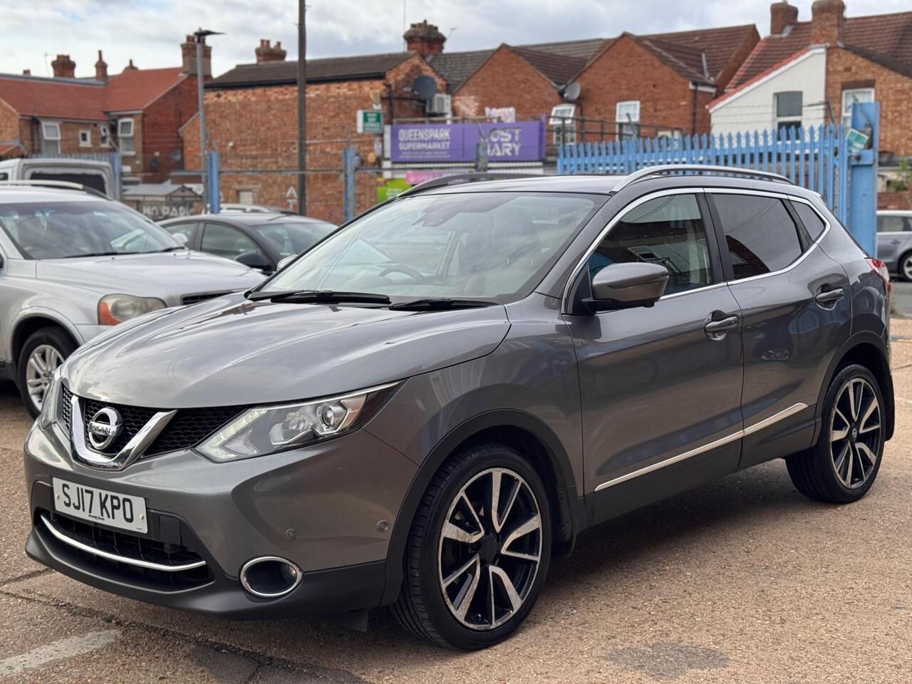 Used Nissan Qashqai 2017 for sale - 76318695: Photo 4