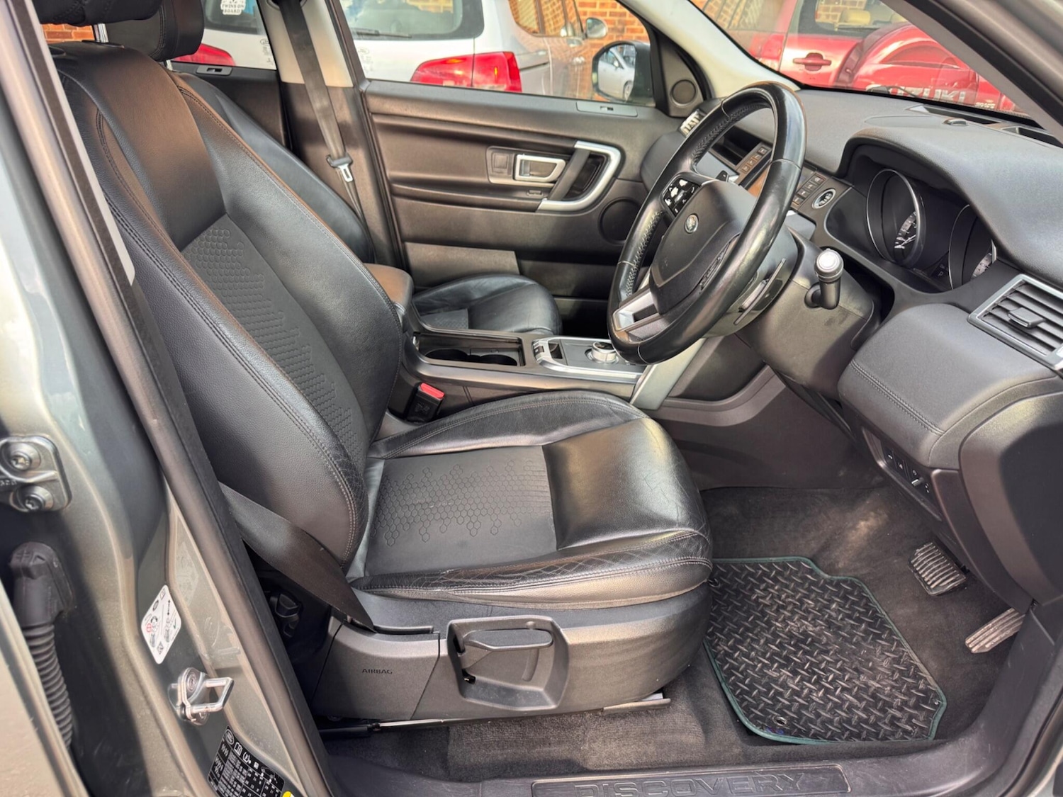 Used Land Rover Discovery Sport 2016 for sale - 76100739: Photo 22