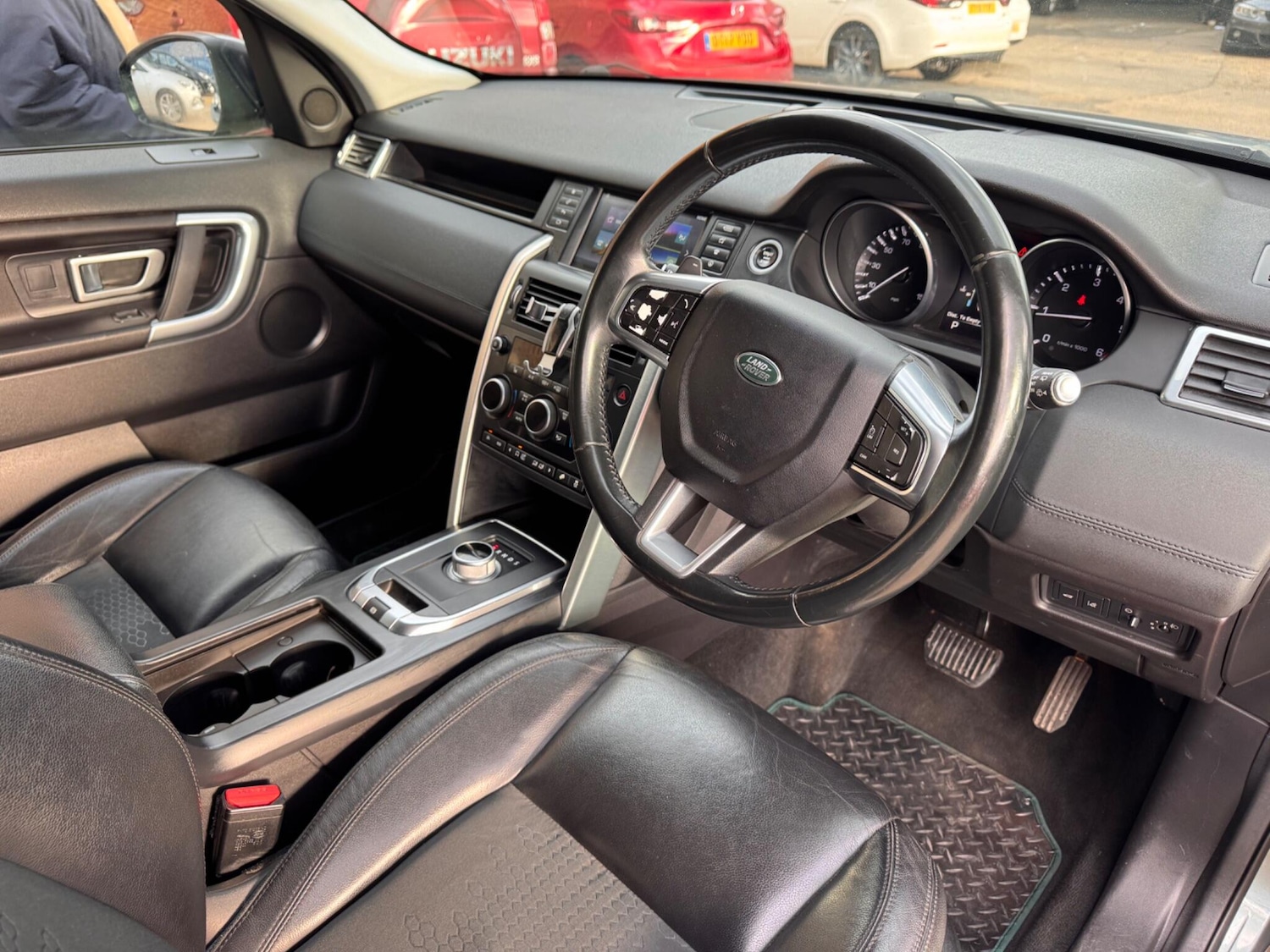 Used Land Rover Discovery Sport 2016 for sale - 76100739: Photo 26