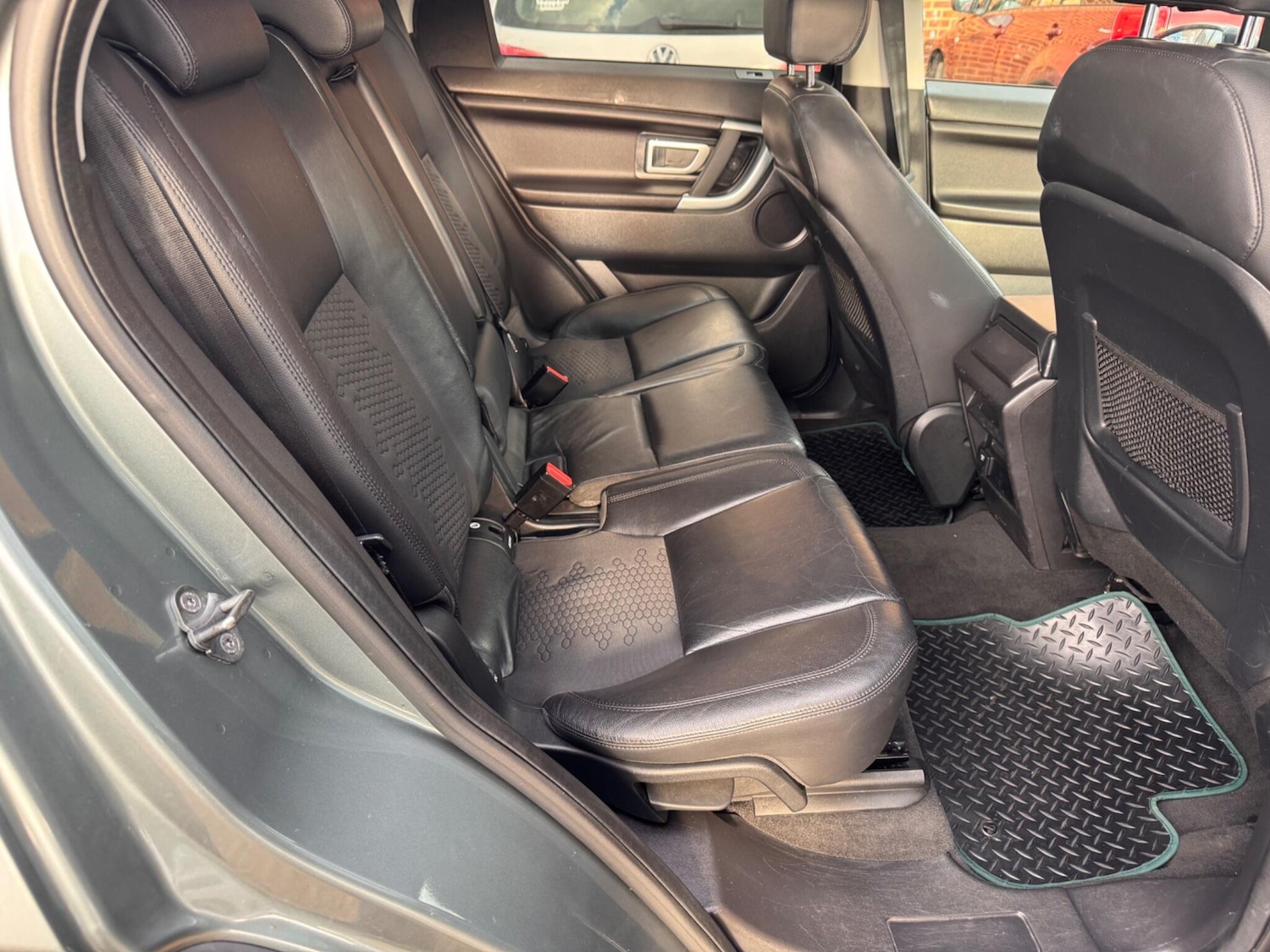 Used Land Rover Discovery Sport 2016 for sale - 76100739: Photo 28