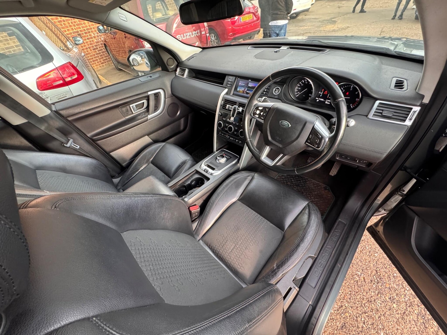 Used Land Rover Discovery Sport 2016 for sale - 76100739: Photo 37