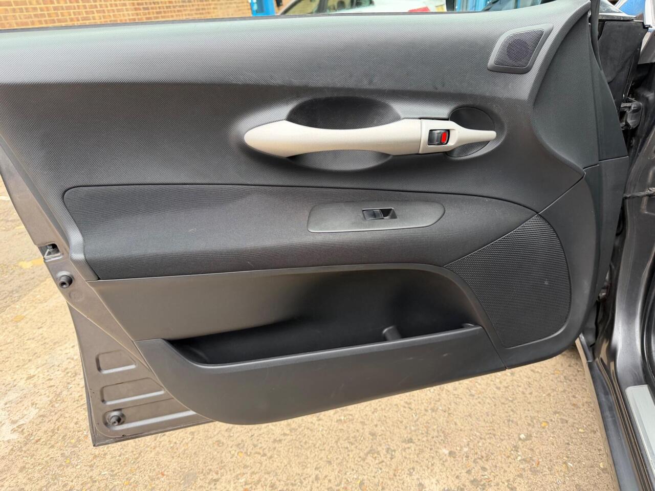 Used Toyota Auris 2007 for sale - 78010972: Photo 34