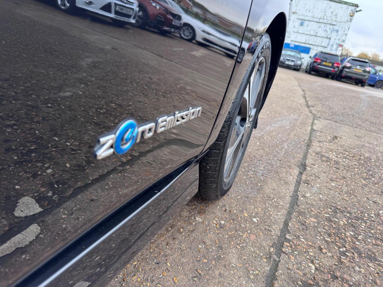 Used Nissan Leaf 2018 for sale - 78011745: Photo 17