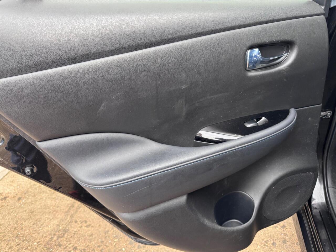 Used Nissan Leaf 2018 for sale - 78011745: Photo 43