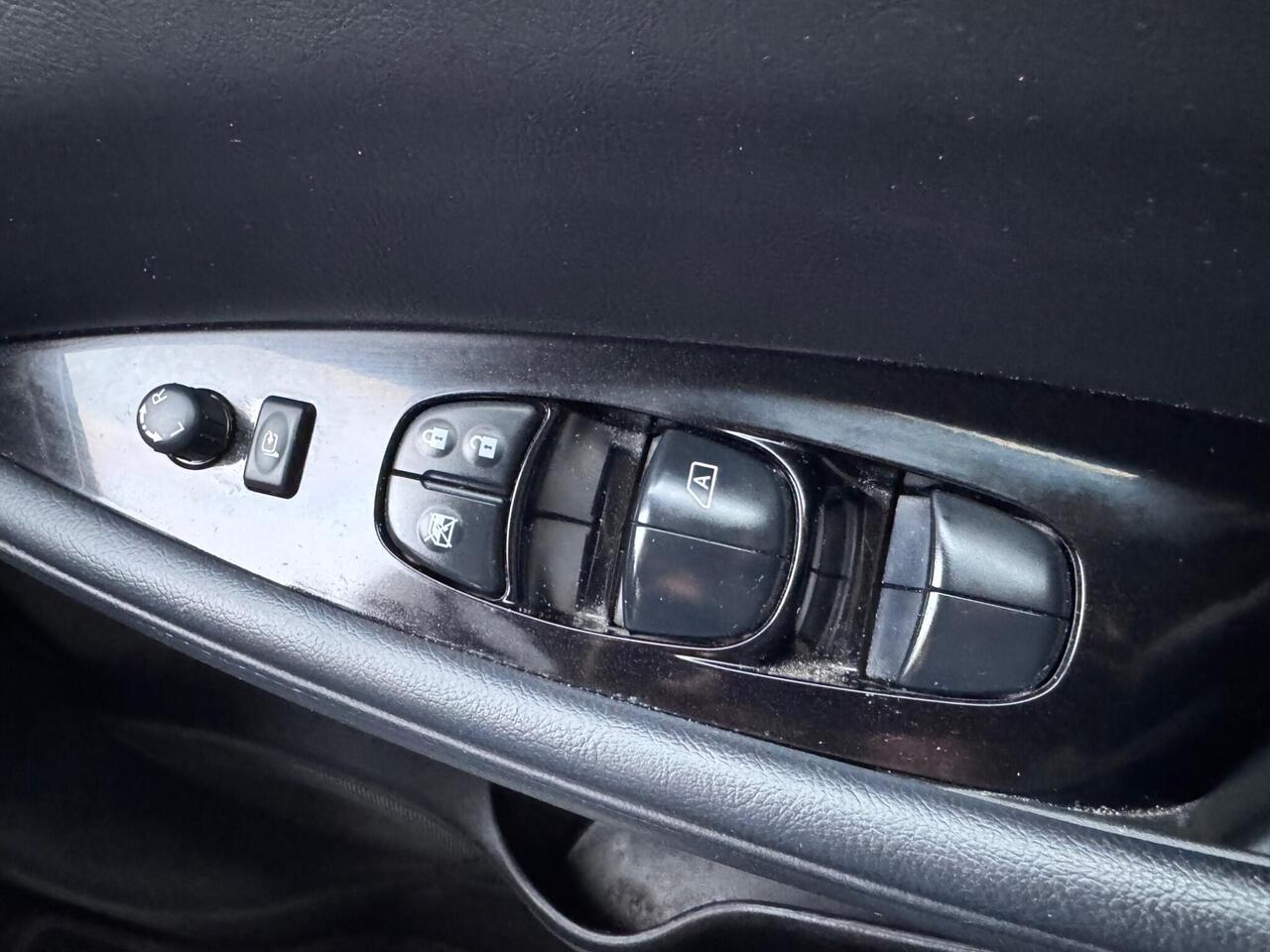 Used Nissan Leaf 2018 for sale - 78011745: Photo 59