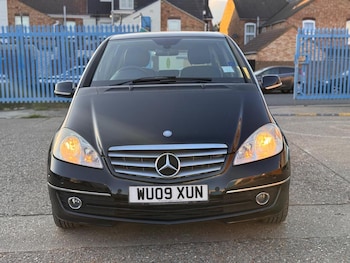 Used Mercedes-Benz A-Class 2009 for sale - 75602565: Photo