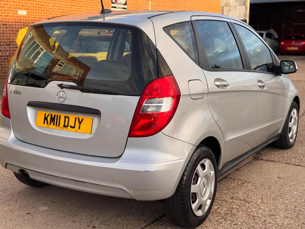 Used Mercedes-Benz A-Class 2011 for sale - 76389771: Photo 10