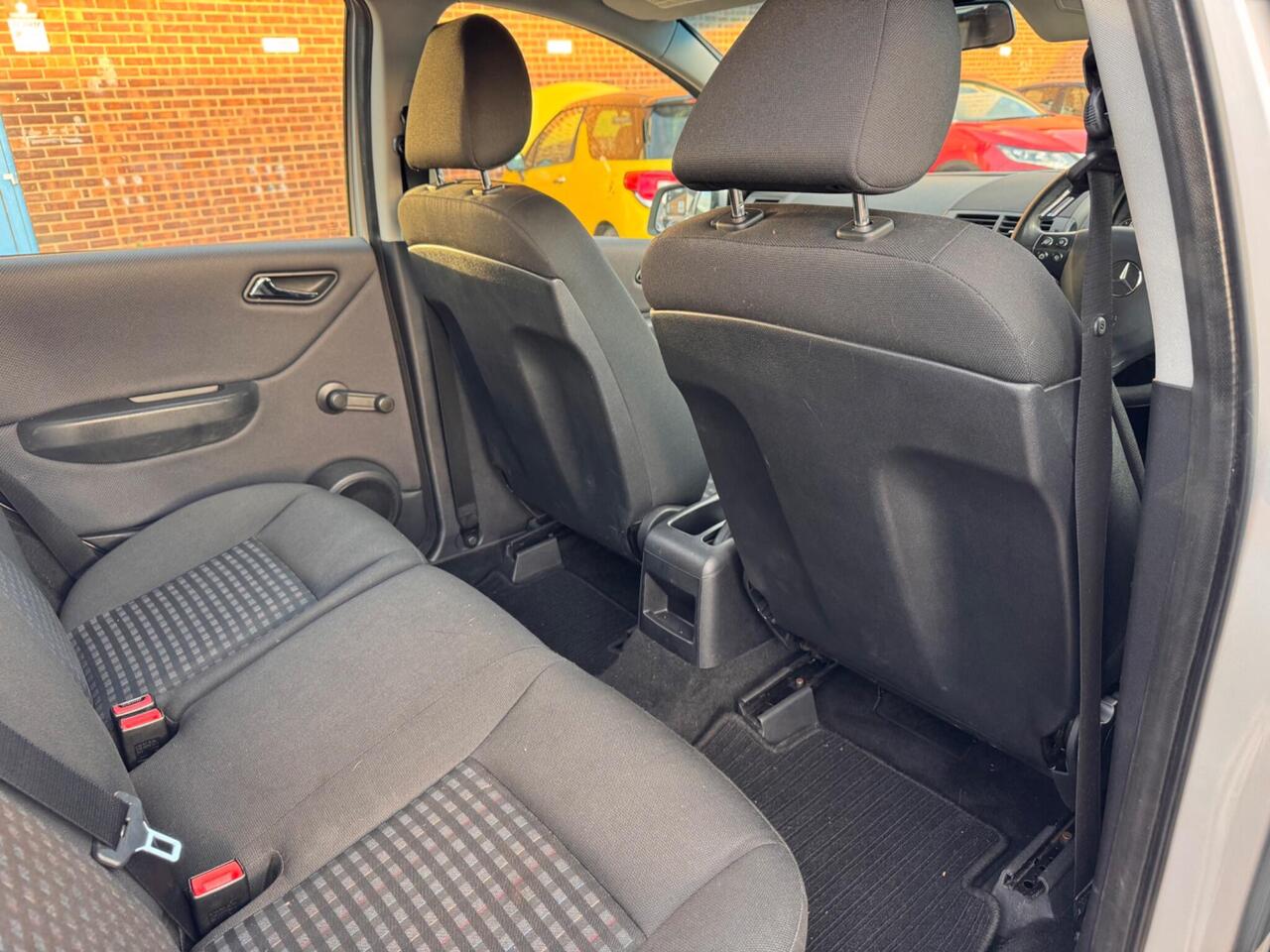 Used Mercedes-Benz A-Class 2011 for sale - 76389771: Photo 21