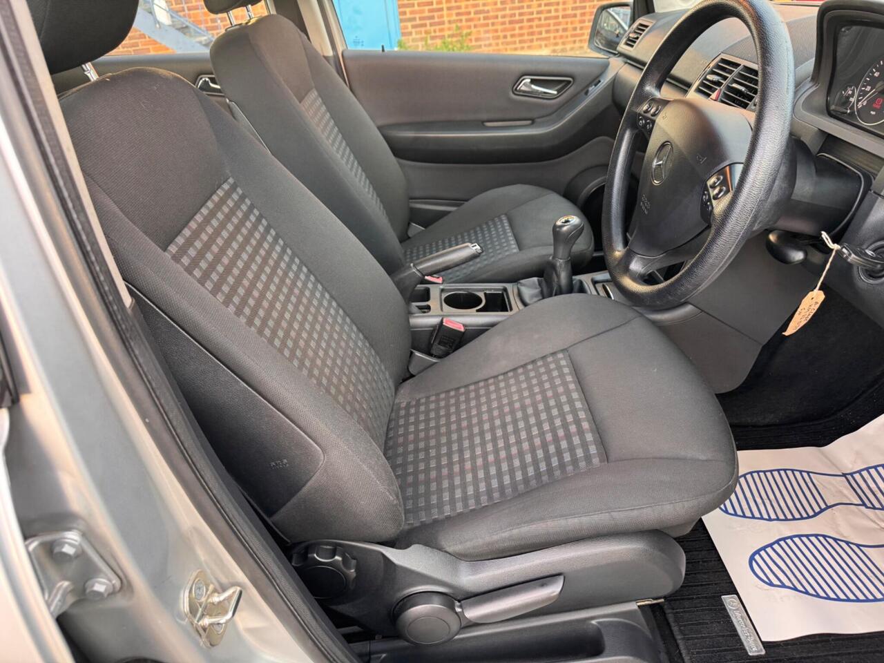 Used Mercedes-Benz A-Class 2011 for sale - 76389771: Photo 25