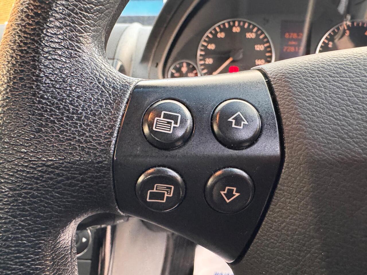 Used Mercedes-Benz A-Class 2011 for sale - 76389771: Photo 33