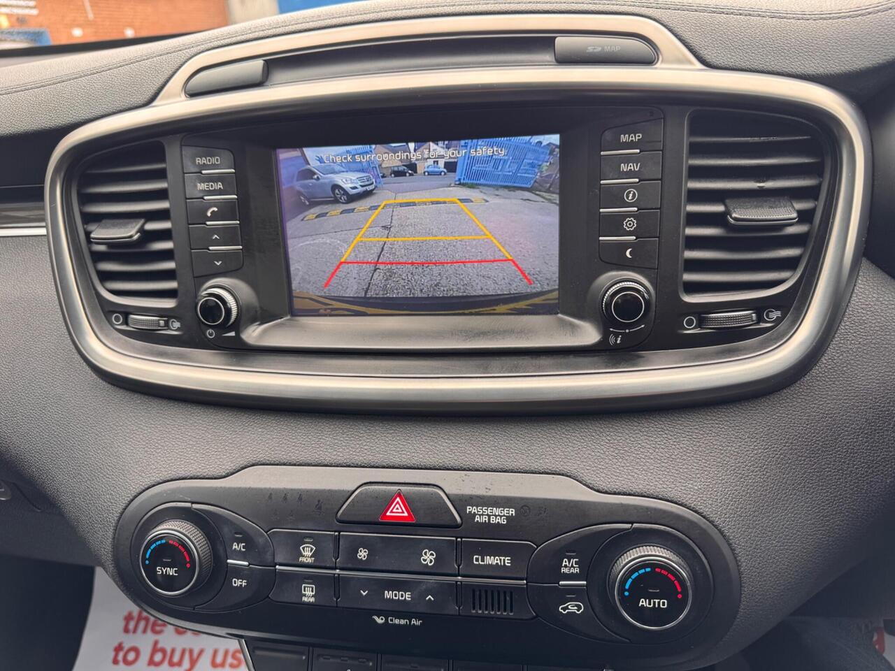 Used Kia Sorento 2016 for sale - 76176508: Photo 44