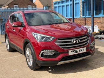 Used Hyundai Santa Fe 2016 for sale - 79133268: Photo