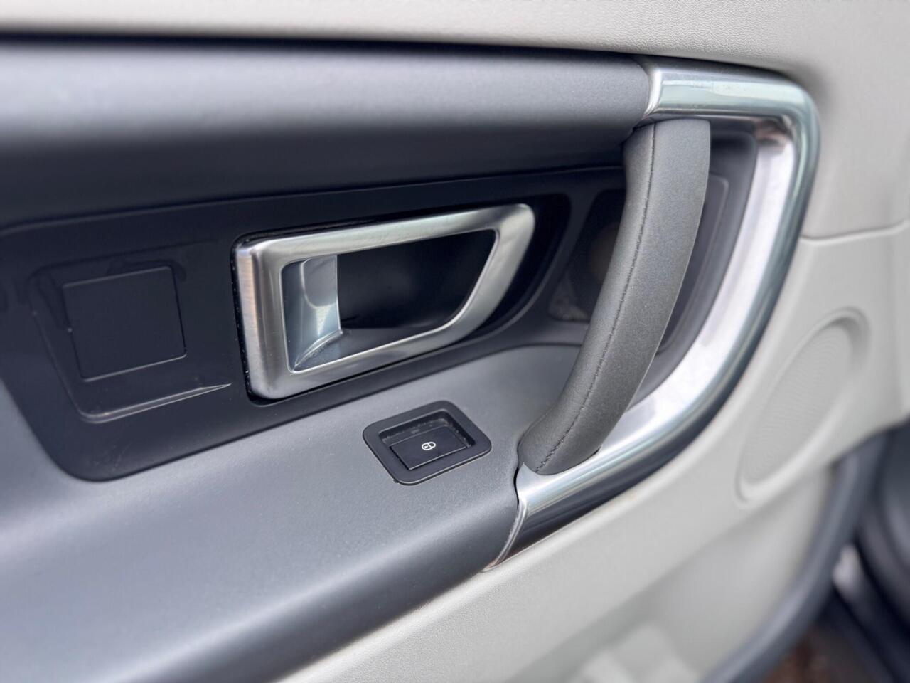 Used Land Rover Discovery Sport 2016 for sale - 78011759: Photo 27