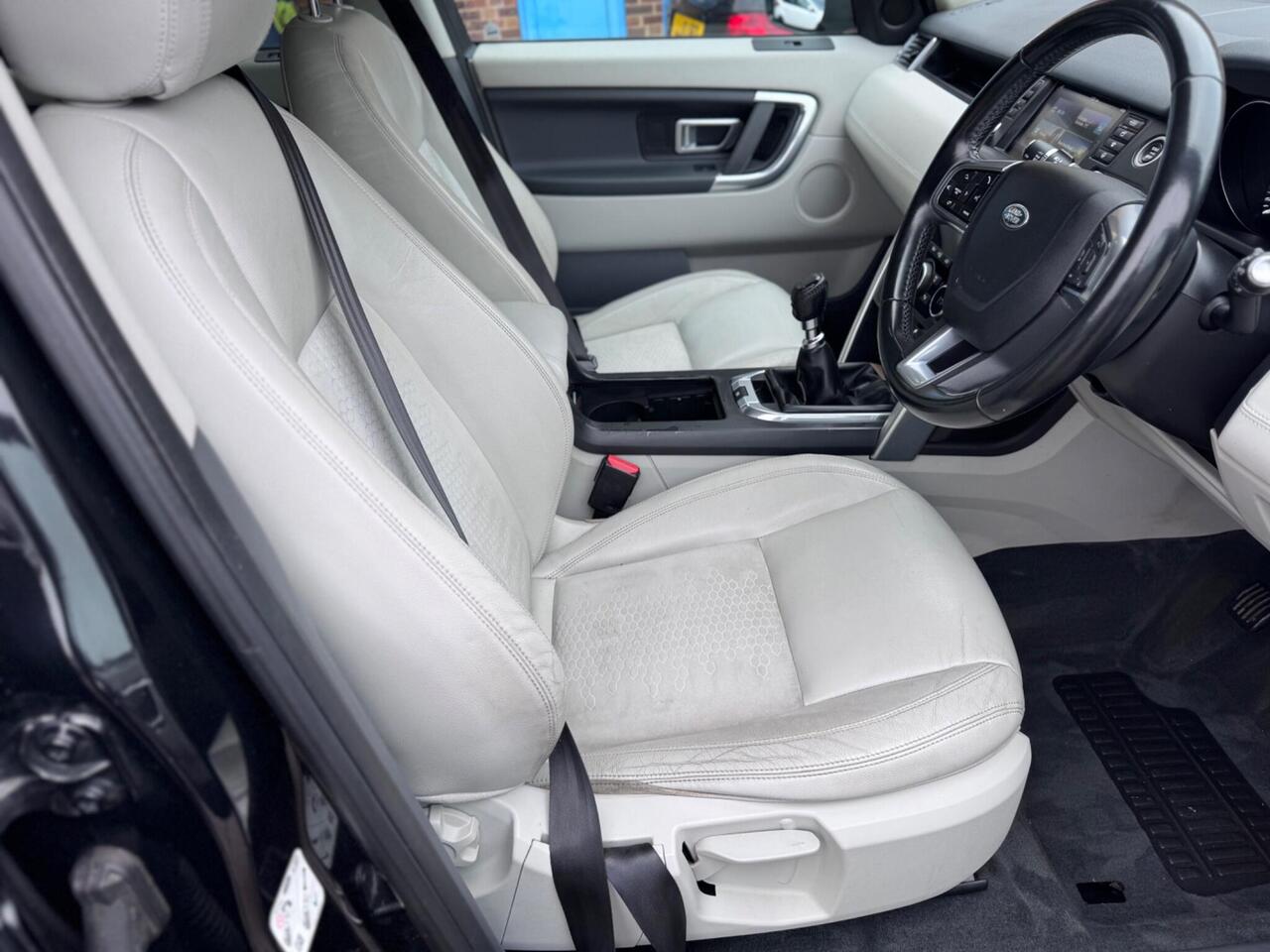 Used Land Rover Discovery Sport 2016 for sale - 78011759: Photo 32