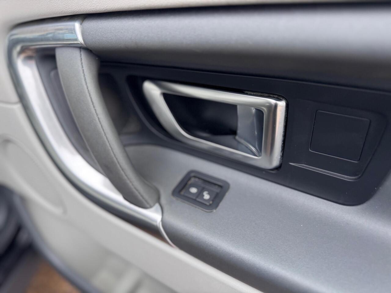 Used Land Rover Discovery Sport 2016 for sale - 78011759: Photo 35