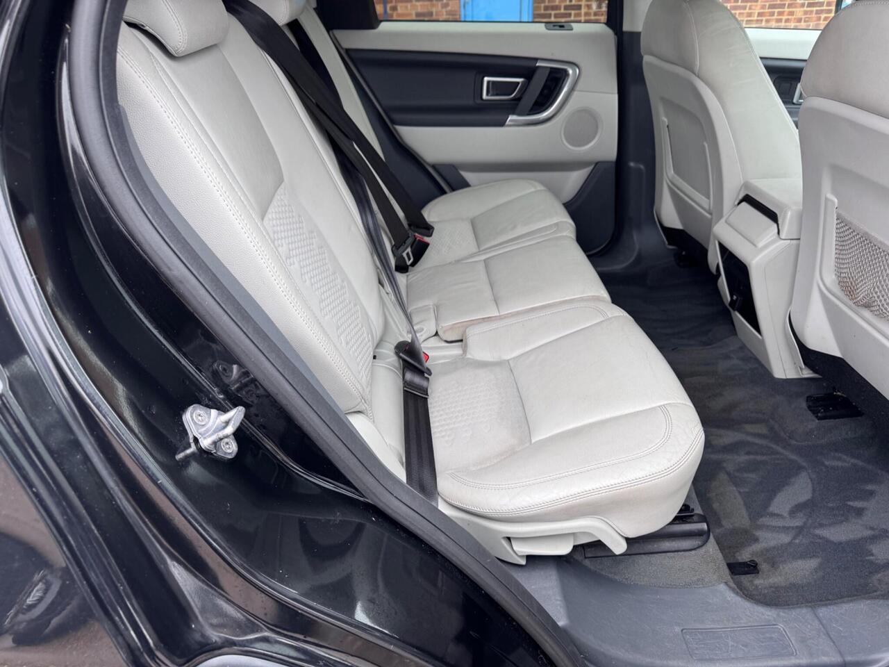 Used Land Rover Discovery Sport 2016 for sale - 78011759: Photo 36