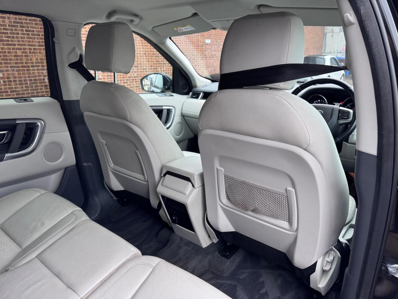 Used Land Rover Discovery Sport 2016 for sale - 78011759: Photo 41