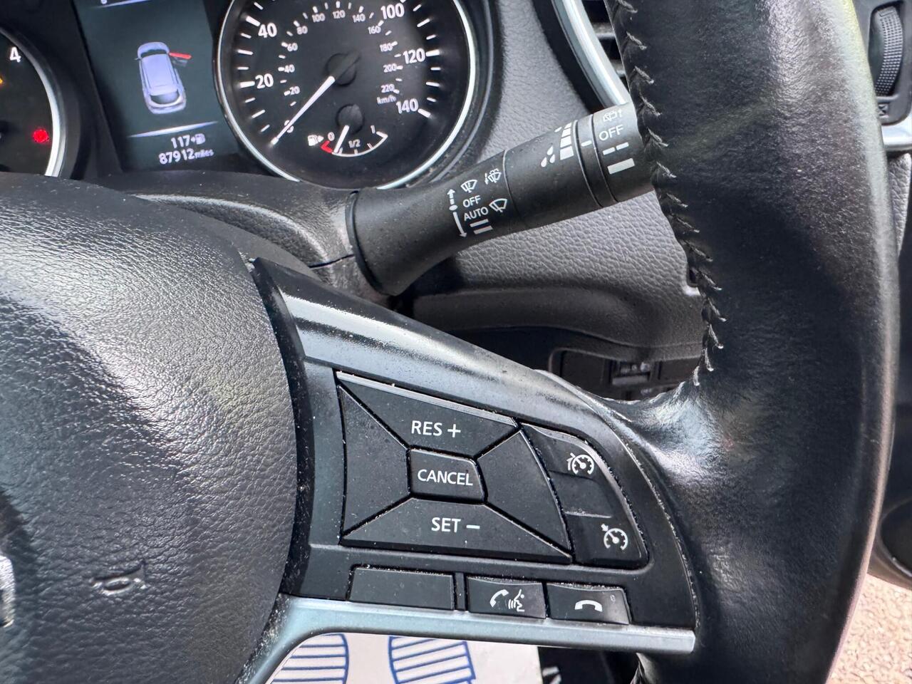 Used Nissan Qashqai 2017 for sale - 78010963: Photo 33