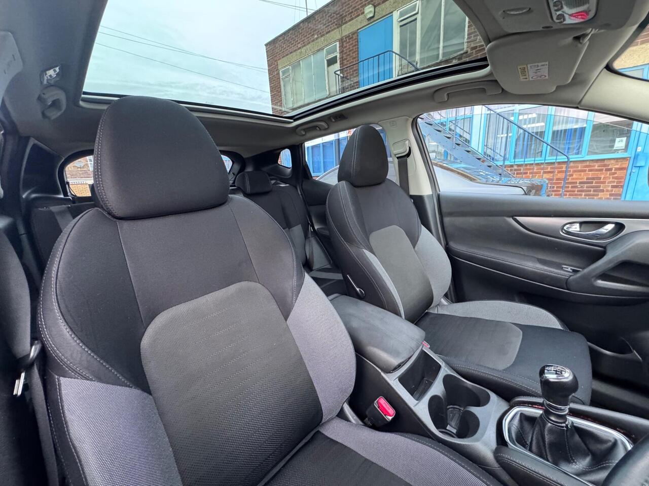 Used Nissan Qashqai 2017 for sale - 78010963: Photo 41