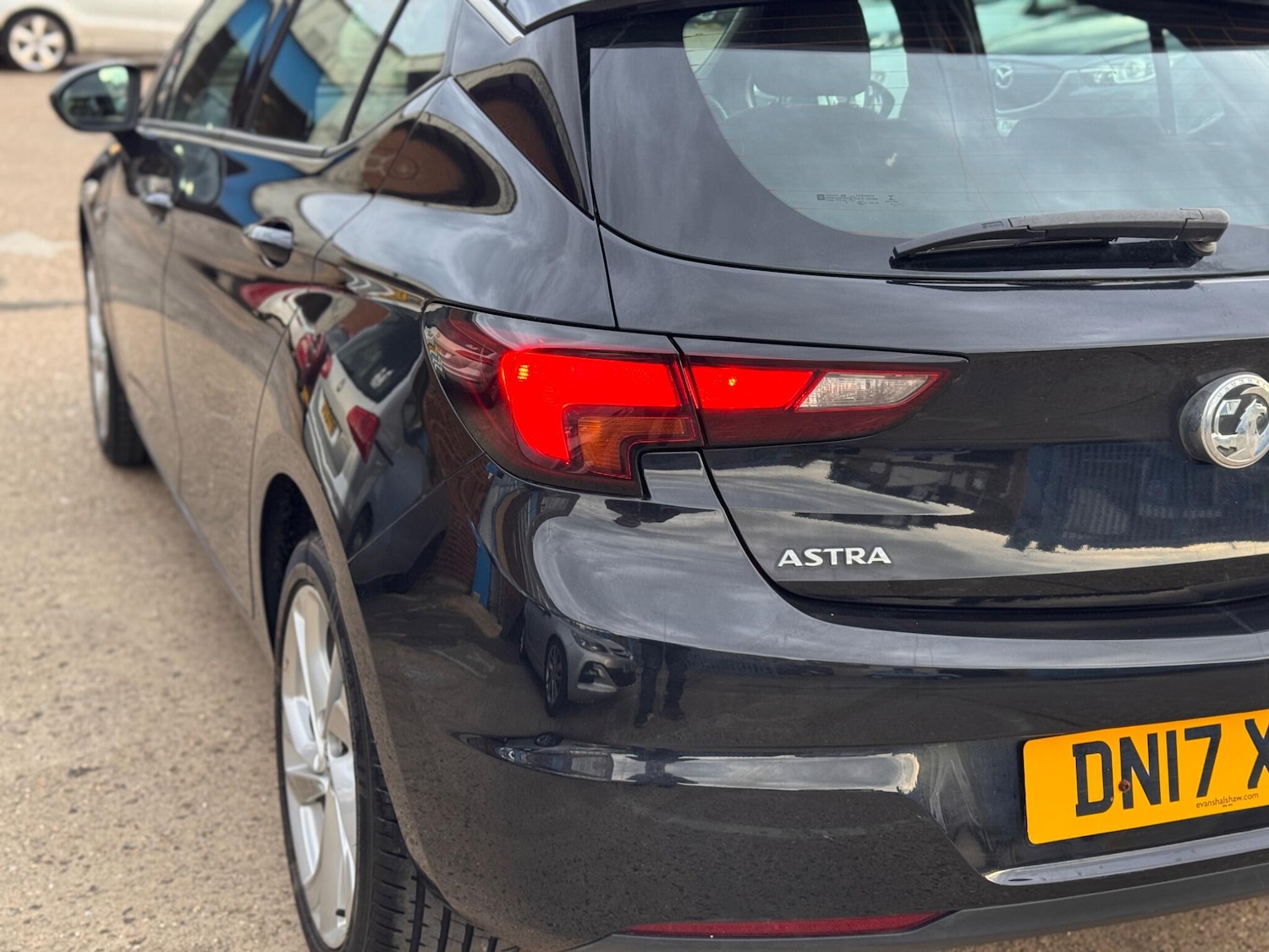 Used Vauxhall Astra 2017 for sale - 76100727: Photo 15