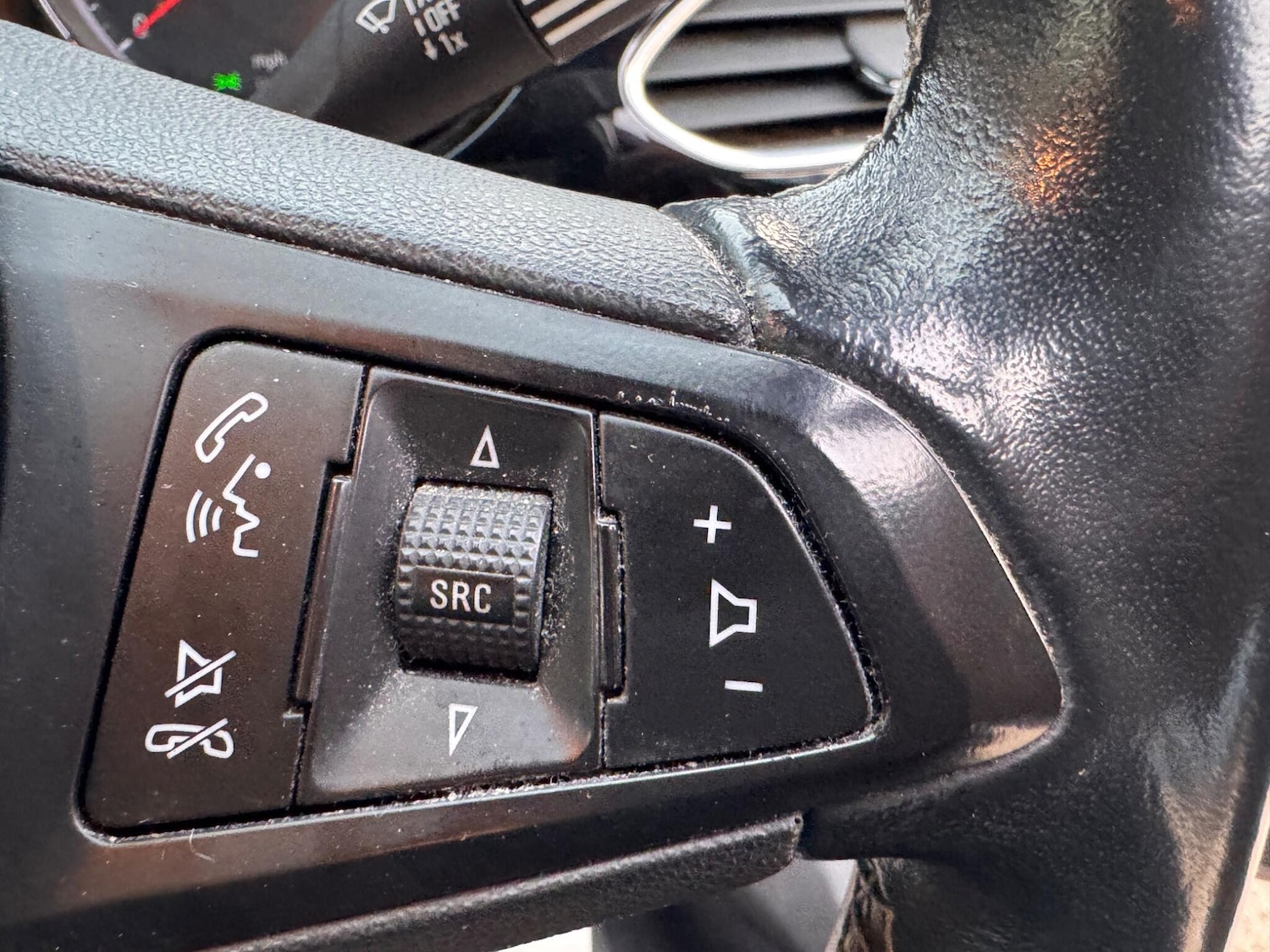 Used Vauxhall Astra 2017 for sale - 76100727: Photo 33