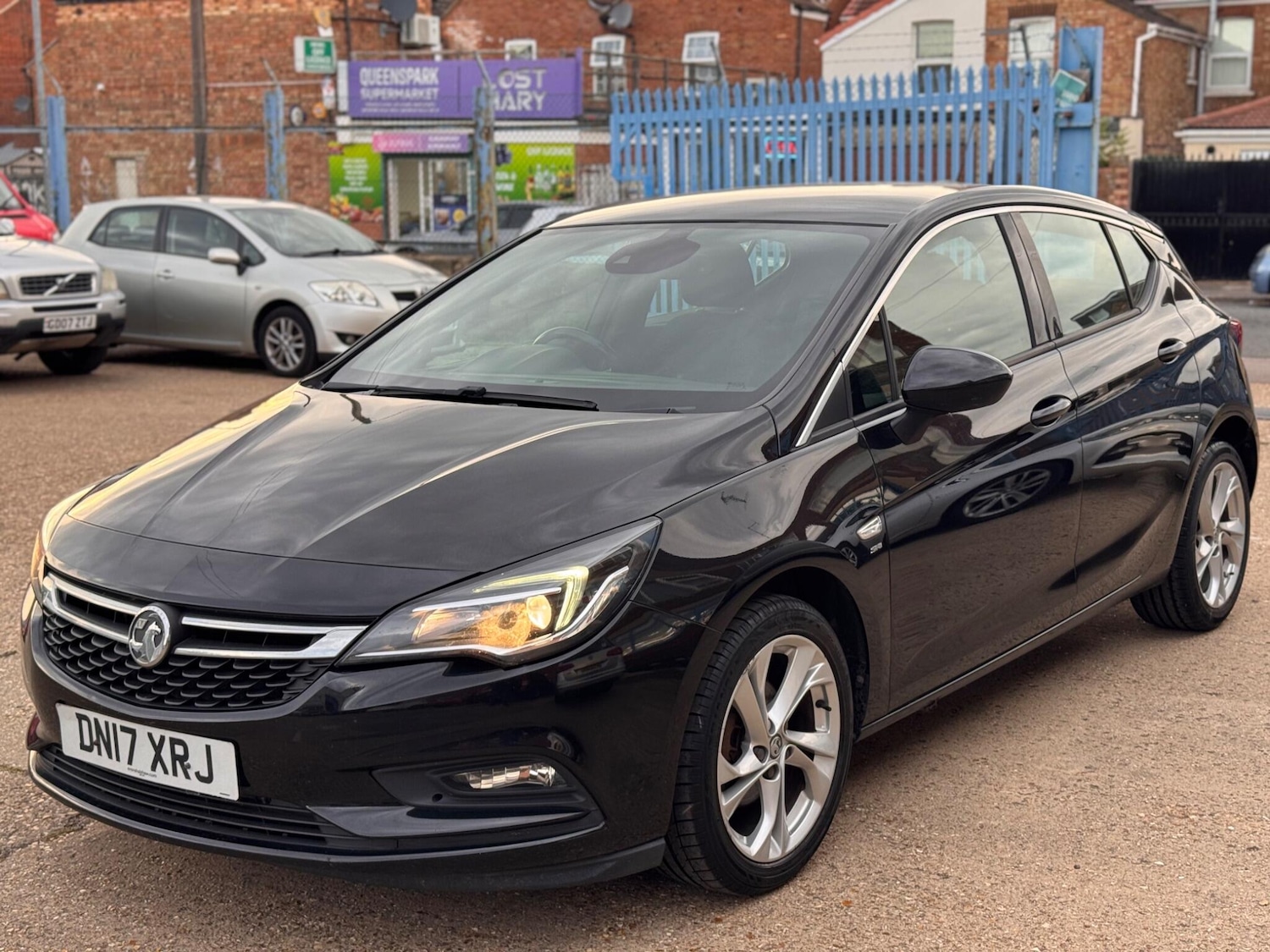 Used Vauxhall Astra 2017 for sale - 76100727: Photo 4