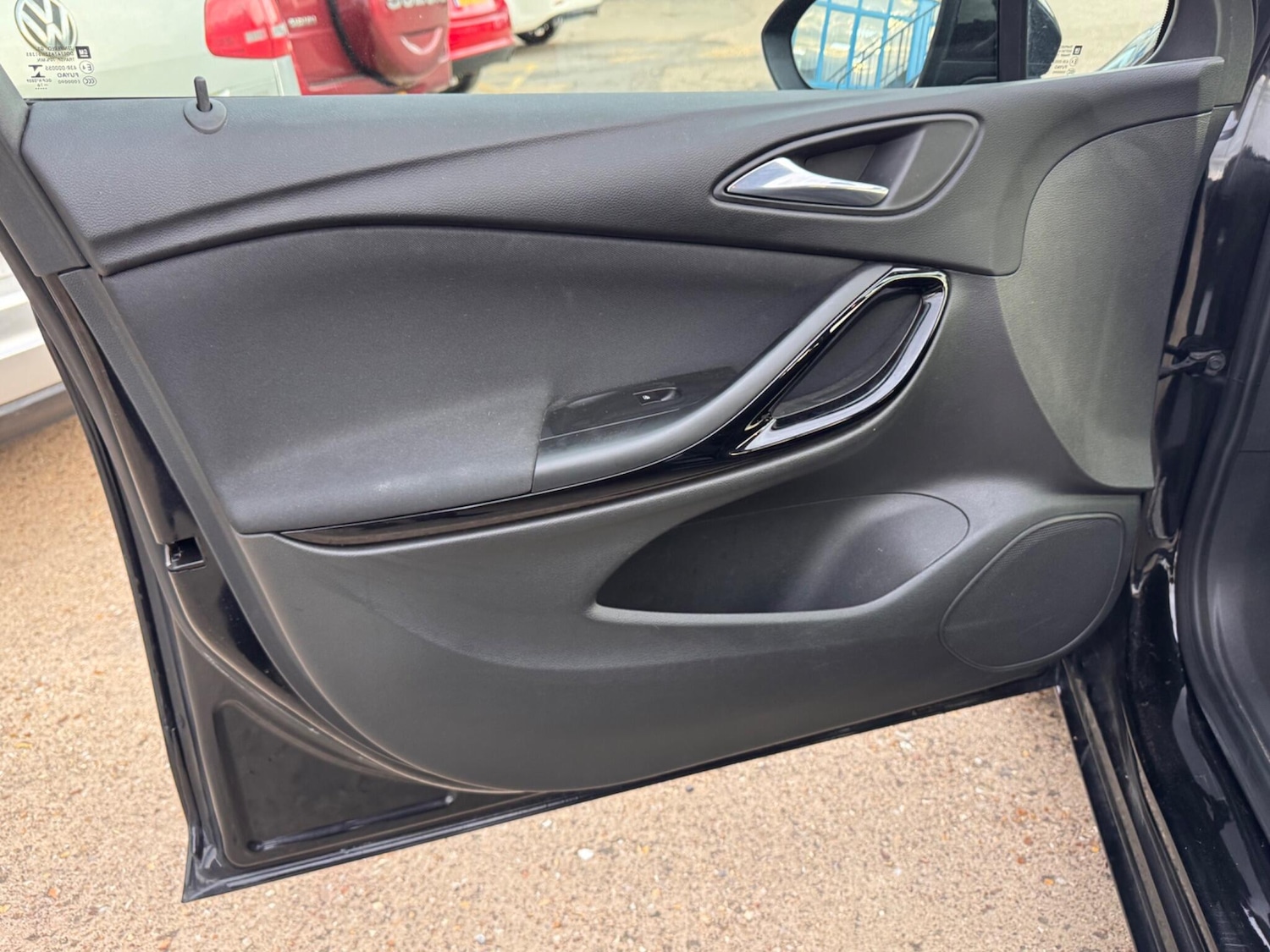 Used Vauxhall Astra 2017 for sale - 76100727: Photo 42