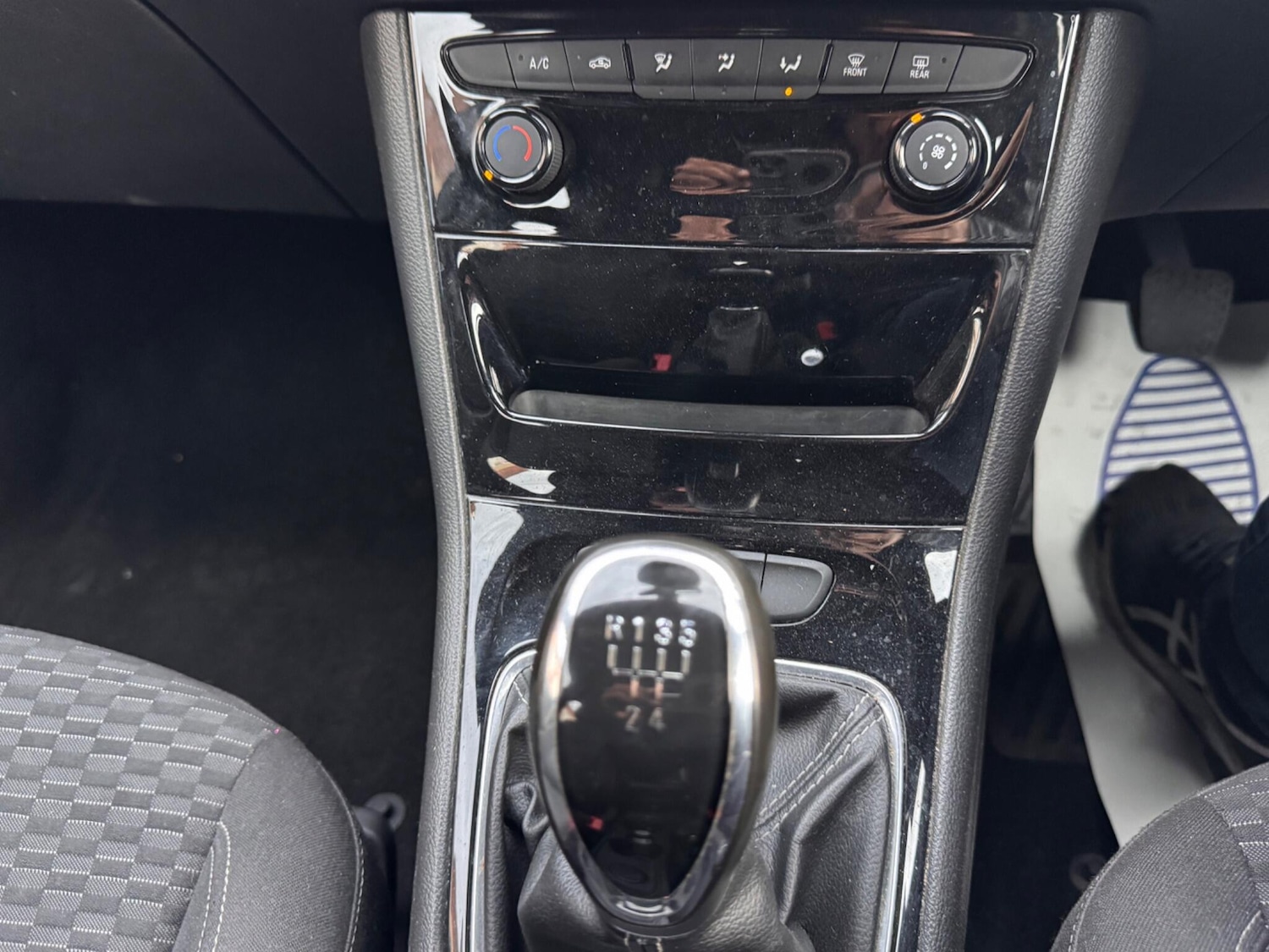 Used Vauxhall Astra 2017 for sale - 76100727: Photo 47