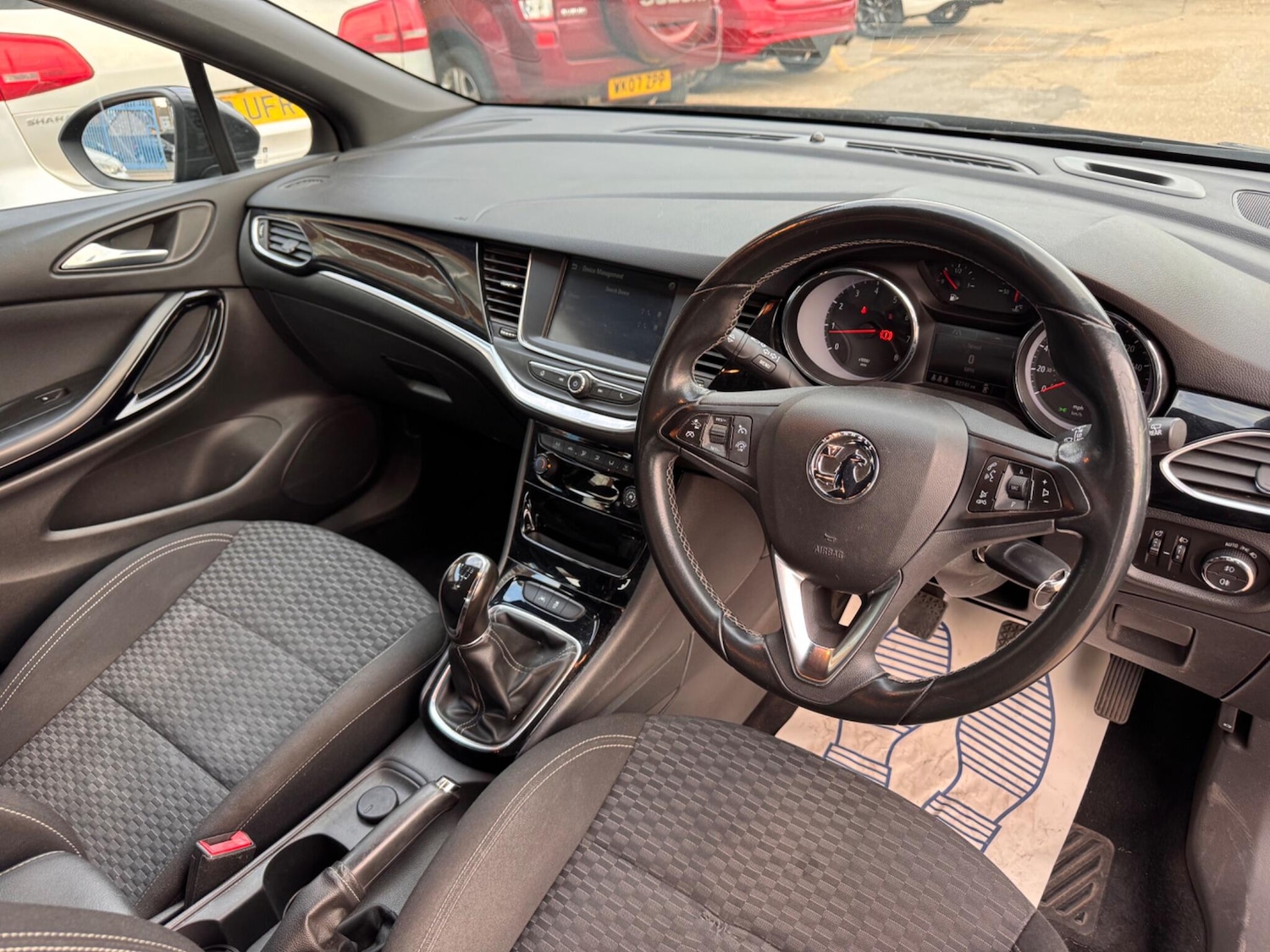 Used Vauxhall Astra 2017 for sale - 76100727: Photo 56