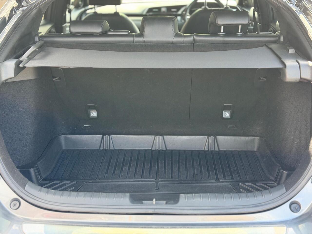 Used Honda Civic 2018 for sale - 78128736: Photo 17