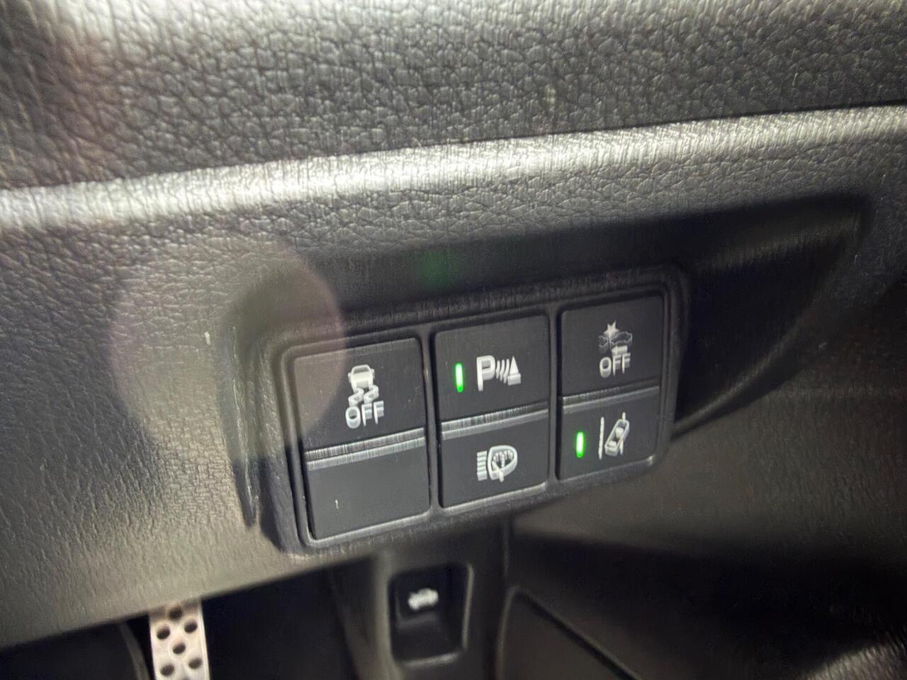 Used Honda Civic 2018 for sale - 78128736: Photo 34