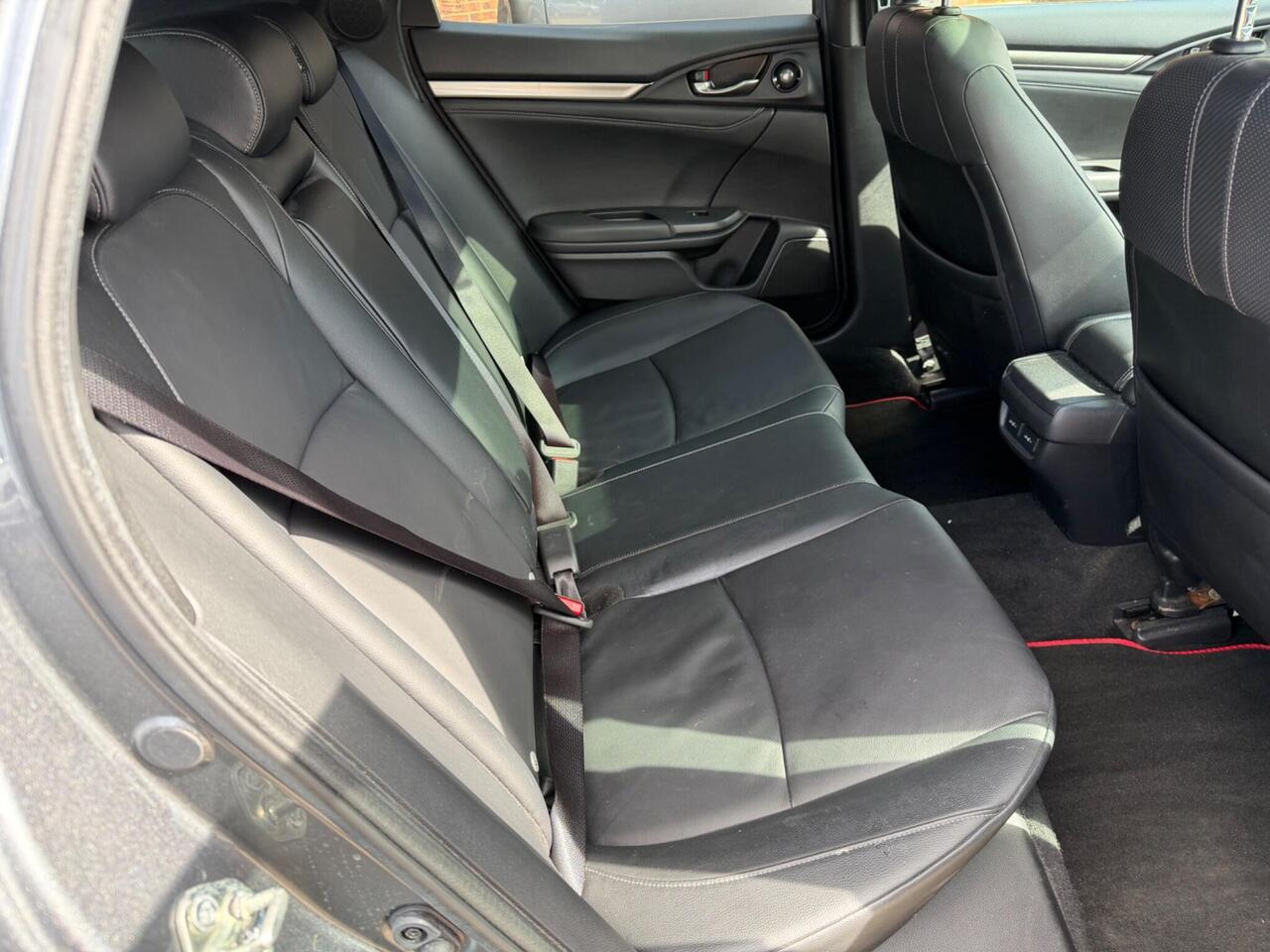 Used Honda Civic 2018 for sale - 78128736: Photo 43