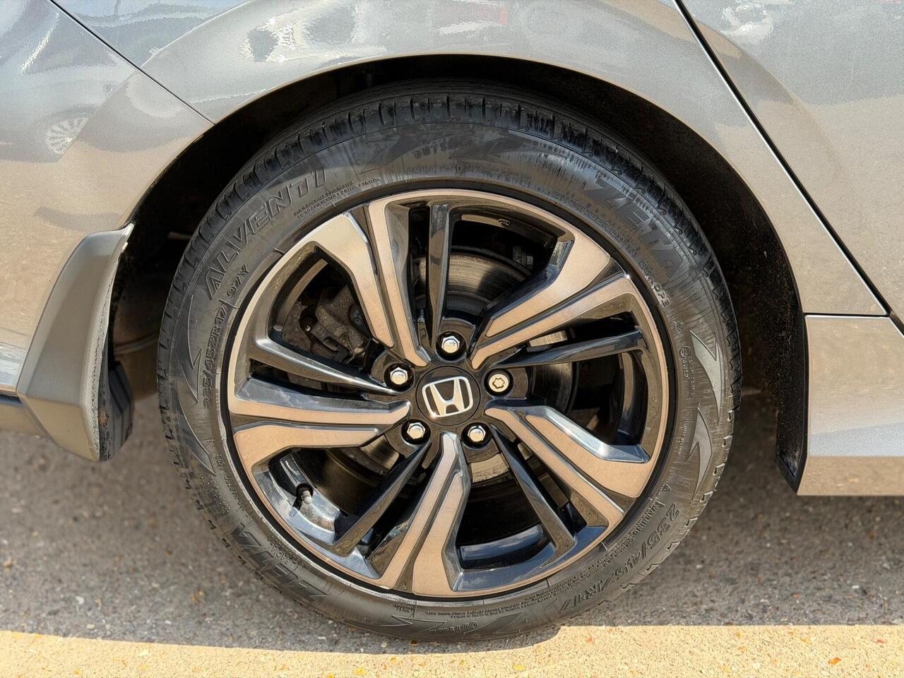 Used Honda Civic 2018 for sale - 78128736: Photo 58