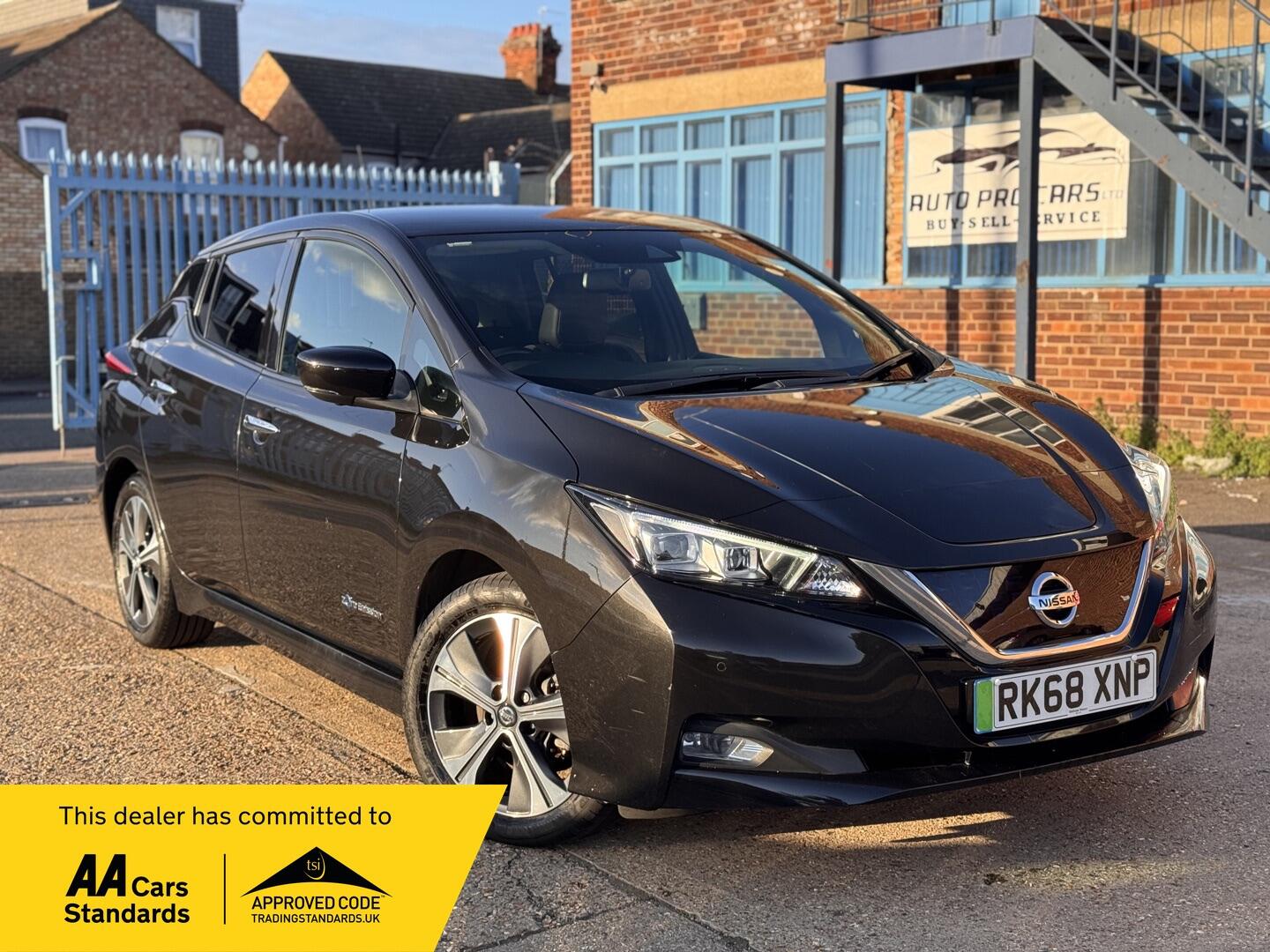 Used Nissan Leaf 2018 for sale - 76100730: Photo 1