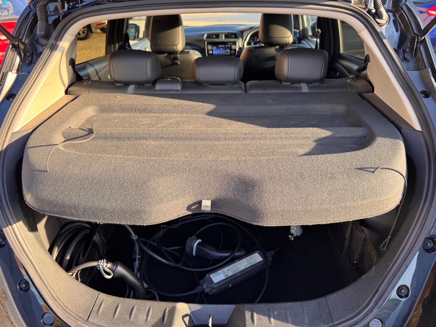 Used Nissan Leaf 2018 for sale - 76100730: Photo 19