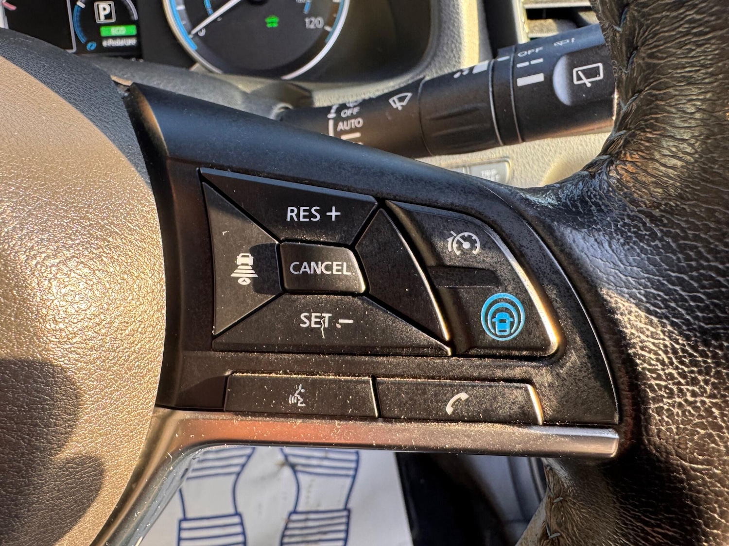 Used Nissan Leaf 2018 for sale - 76100730: Photo 28