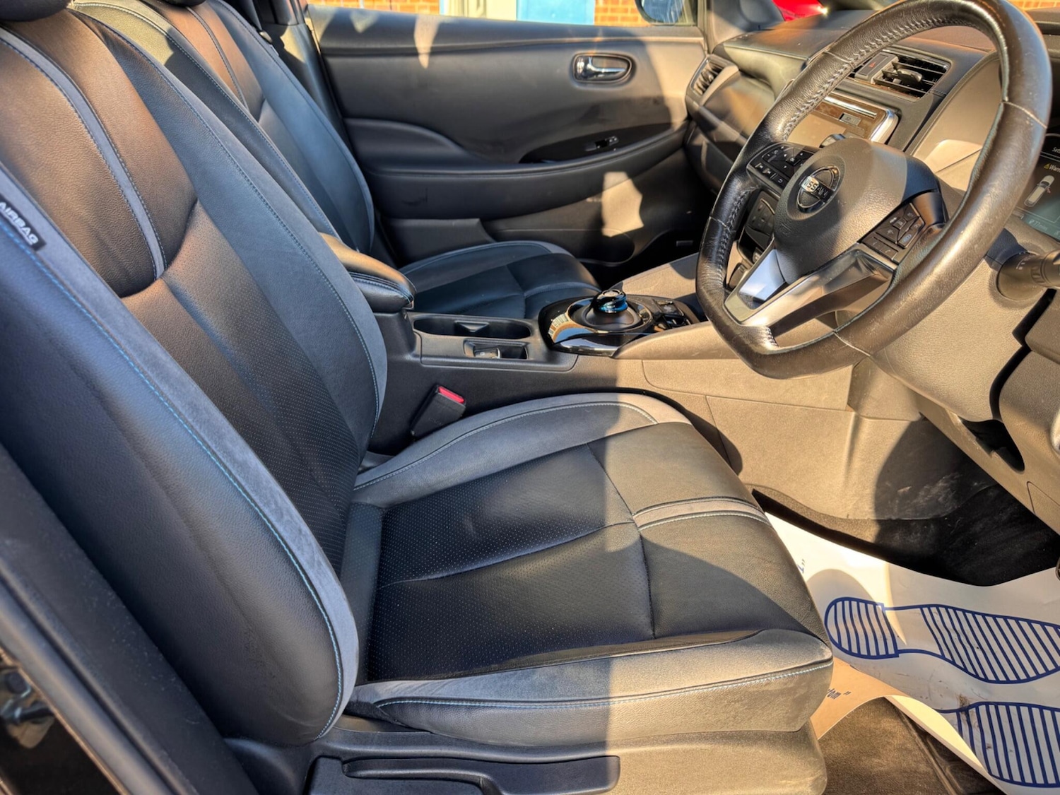Used Nissan Leaf 2018 for sale - 76100730: Photo 38