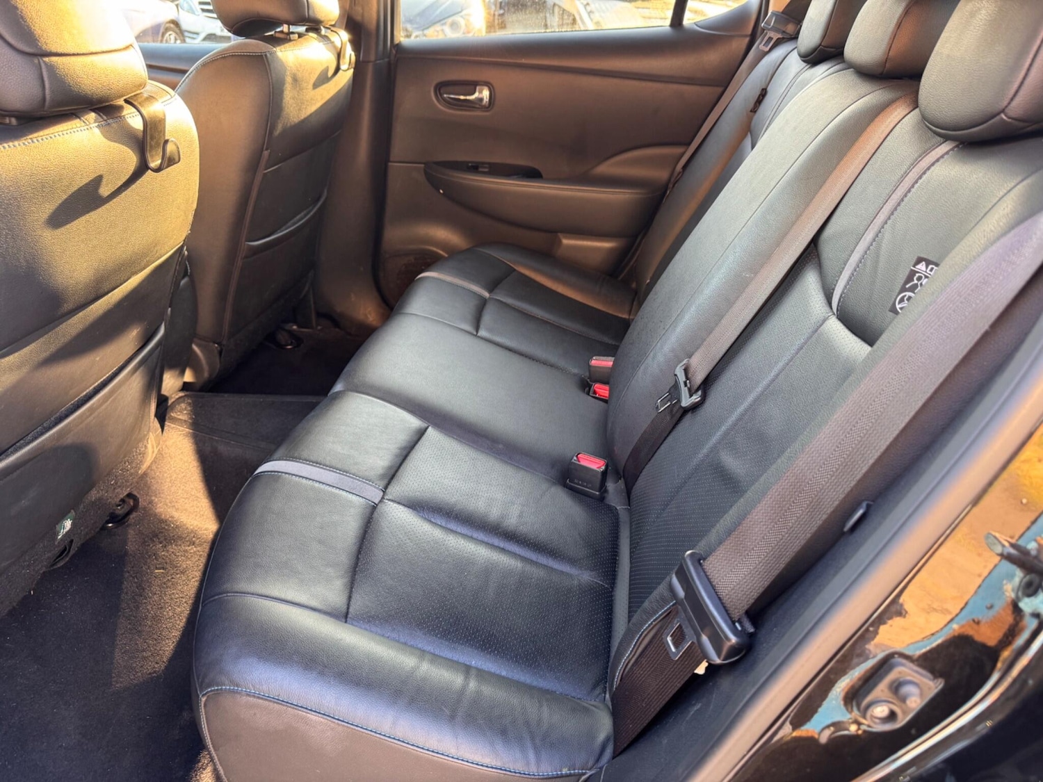 Used Nissan Leaf 2018 for sale - 76100730: Photo 45
