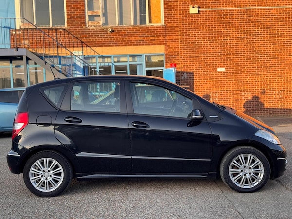 Used Mercedes-Benz A-Class 2009 for sale - 76100733: Photo 12