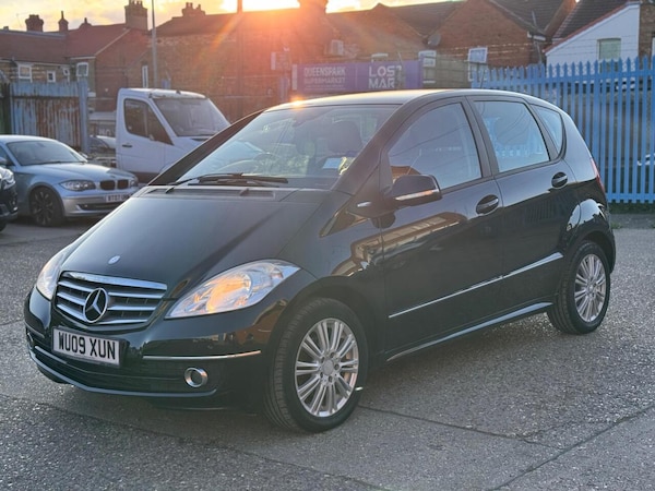 Used Mercedes-Benz A-Class 2009 for sale - 76100733: Photo 5
