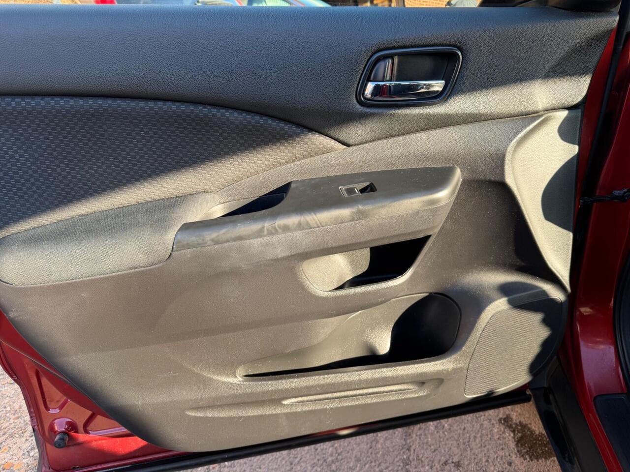 Used Honda CR-V 2016 for sale - 78011773: Photo 32